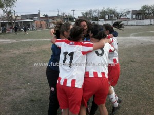 Tras quedarse con el clásico Unión quiere seguir festejando. Foto: Gabriela Gorosito (FSF)