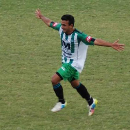 Carlos Villordo volvió al primer equipo y convirtió.