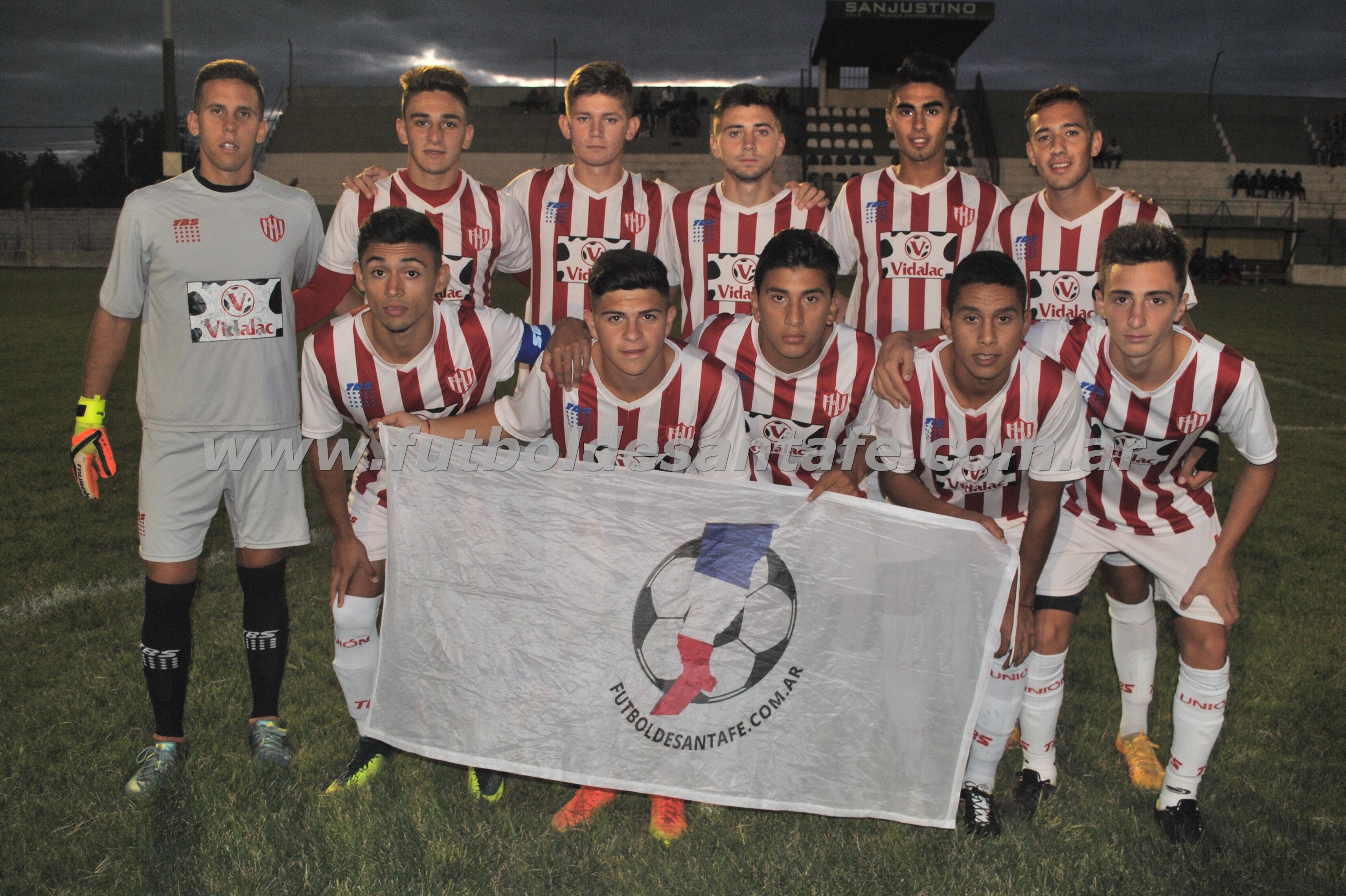 Unión 3 - Cosmos FC 1 (Síntesis reserva)