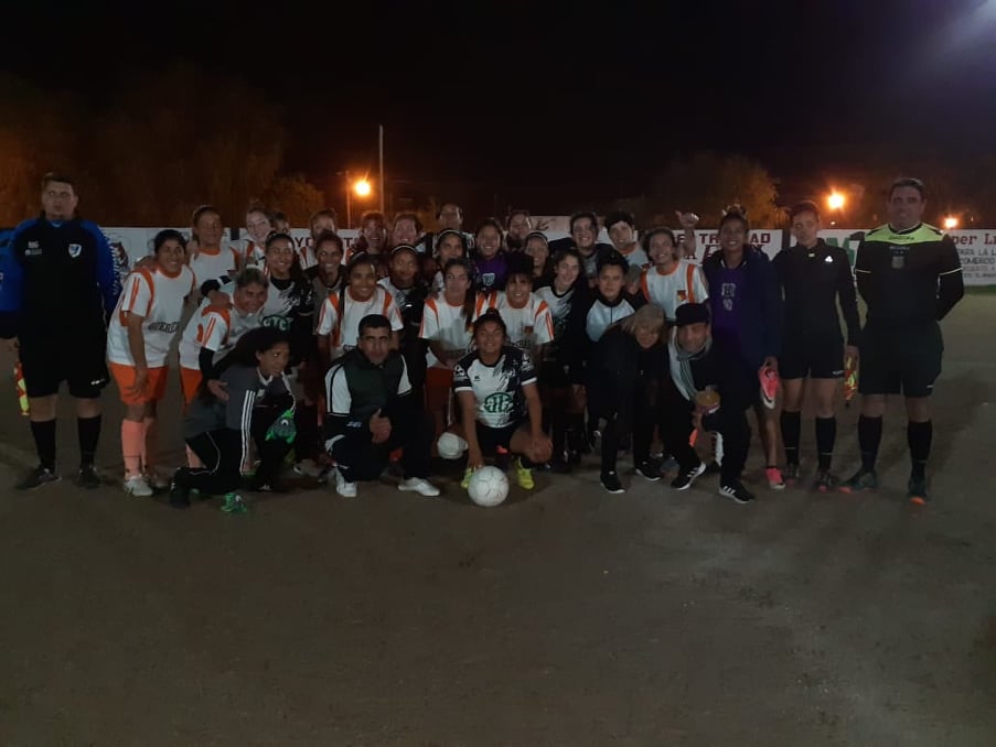 Deportivo Santa Rosa 0 - Las Flores II 0 (Síntesis Femenino)