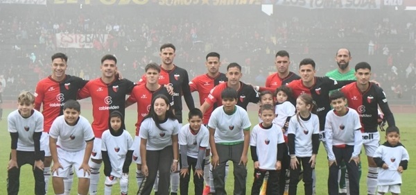 Colón, volvió a mostrar muy poco