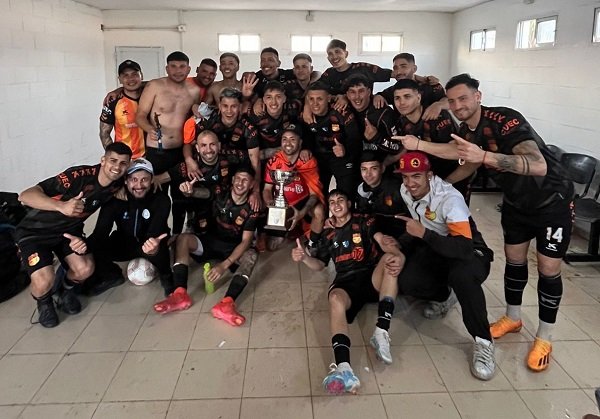 Las Flores, campeón del Apertura Griselda Weimer