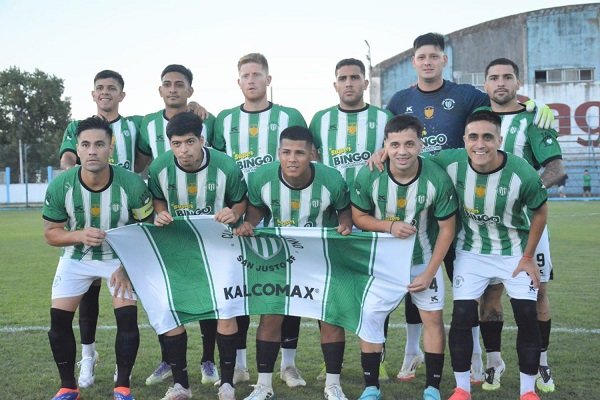 El Matador, no tuvo un bien segundo tiempo y lo pagó. Foto: Leandro Trevi